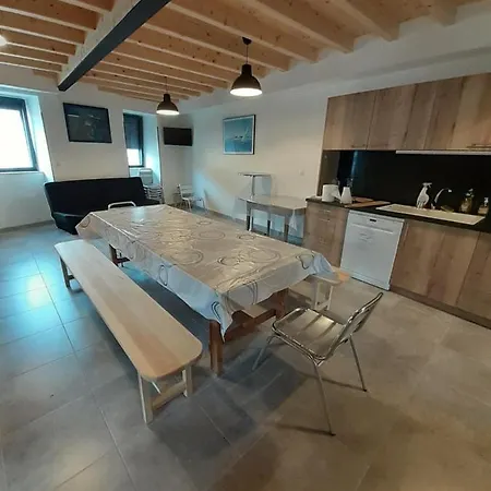 Les Trois Rivieres Apartment Satillieu Exterior photo