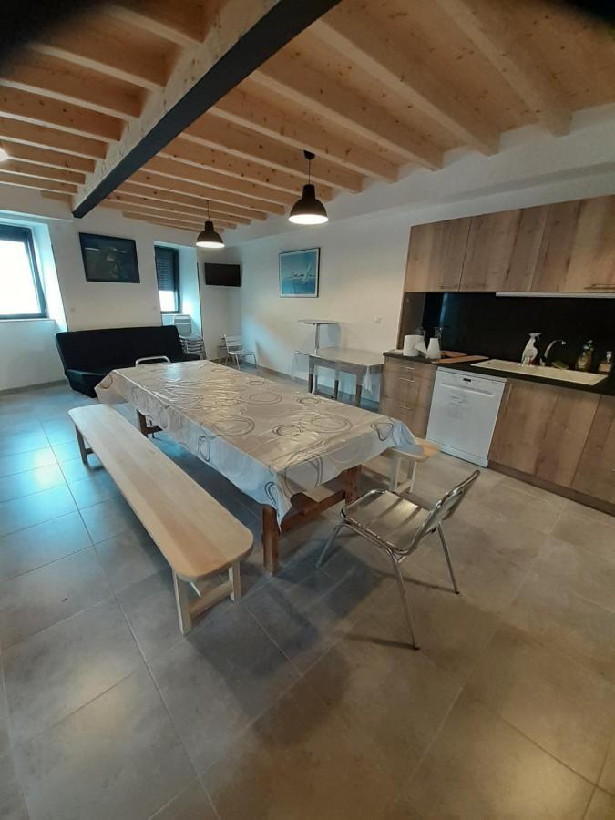 Les Trois Rivieres Apartment *